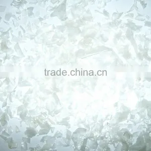 Natural Grade Hot Water Washed PET Flakes thumbnail-1