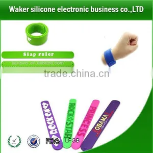 Oem Silicone Slap Bracelet Wholesale/plastic Bangles Cheap Bulk Silicone Slap Wristband Cheap Item to Sell thumbnail-1
