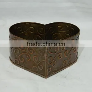 Iron Tray Planter thumbnail-1