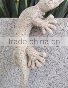 Resin Gecho Hanger for Planter Garden Use thumbnail-1