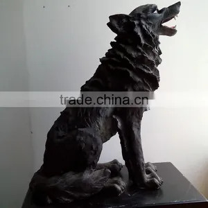 Resin Wolf Figure thumbnail-1