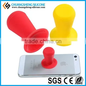 Very Flat Sucking Well Mobile Phone Stand thumbnail-2