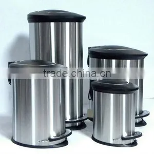 Oval Garbage Bin thumbnail-1