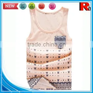 China Custom Wholesale Men Polyester Screen Printed Loose Fit Sports Tank Tops thumbnail-2