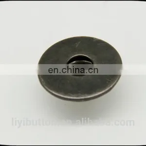 Direct Sale From Factory, Fashionable Bronze With Painting Brass Removable Button for Garment thumbnail-5
