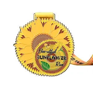 Custom City Landmark Family Run Medal For Dragon Boat Online Event Metal Souvenir Medal thumbnail-3