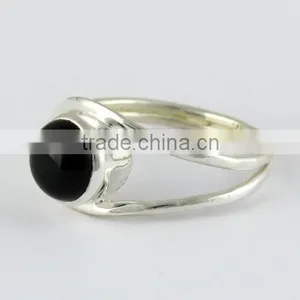 Aura Of Beauty Black Onyx Ring, Gemstone Silver Jewellery, Online Silver Jewellery thumbnail-1