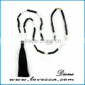 Single Layer Long Chain Black Agate Bead Tassel Fashion Necklace thumbnail-3