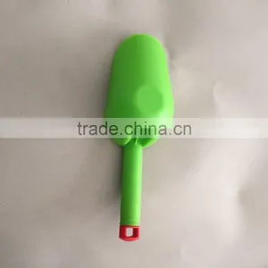 Plastic Scoop Shovel Feed Shovel Dog Food Shovel Cat Food Shovel thumbnail-3