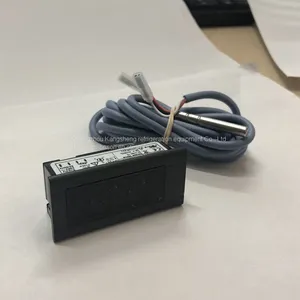Original Dixell External Electronic Digital Temperature Display Xt11s-5200n Thermostat thumbnail-1