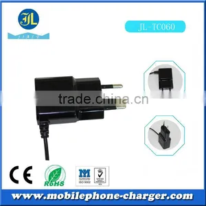 EU Plug Whihe and Black Socket 5v 1a Universal Travel Charger With Cable thumbnail-1