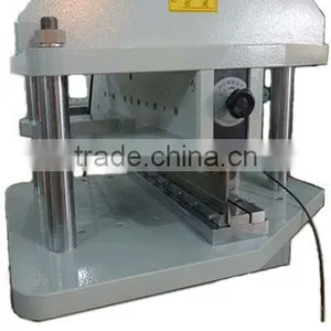V-cut Pcb Depaneling Machine Made in Dongguan thumbnail-1