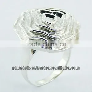 925 Sterling Silver Designer Ring Superb Floral Silver Jewelry thumbnail-1