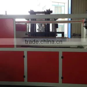 Plastic Pipe Three Claws Hauling off Machine thumbnail-1