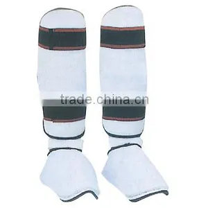 Black And White Color Shin Guards thumbnail-1