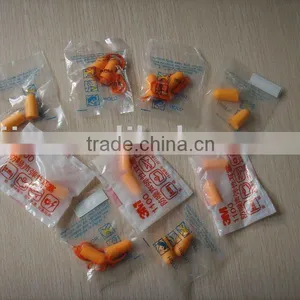 Ear Plug thumbnail-1