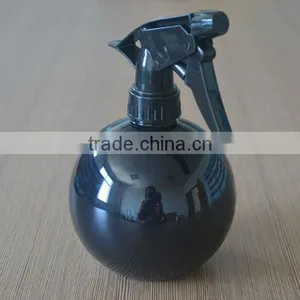 Trigger Plastic Garden Sprayer thumbnail-1