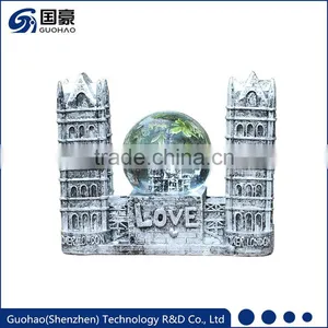 Polyresin Travel Souvenir Twin Towers Snowglobes thumbnail-1
