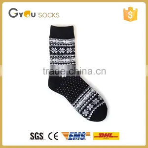 Street Fashion Men National Style Cotton Socks Men Casual Socks thumbnail-1