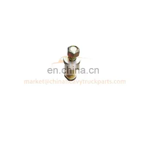 Factory Price CNHTC Truck HW76 Cabin Assembly Cab Front Support AZ1642430071 Screw thumbnail-3