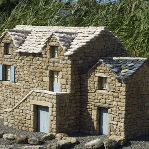 Tiny House thumbnail-1