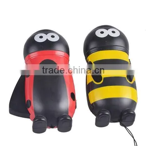 Hote Sales Animal Shape Torch Hand Crank Torch Light thumbnail-2