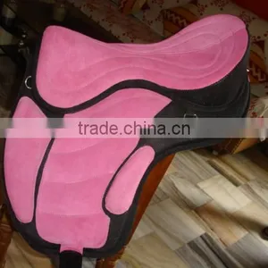 Treeless Saddle thumbnail-1