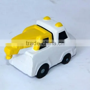 PU Toys Derrick Truck thumbnail-1