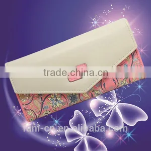 High Quality Leather Clutch Purse With Embroidery Flower Design for Woman thumbnail-3