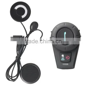 1 Pcs BT Interphone Bluetooth Helmet Intercom Headset Full Duplex Intercomunicador Bluetooth For 3 Rider 500M Intercom thumbnail-1