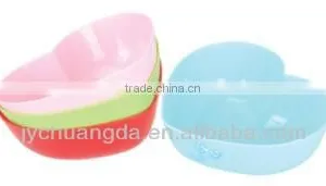 Heart Shape Plastic Bowl thumbnail-1