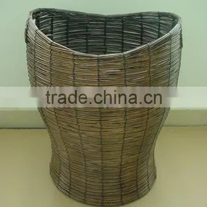 Hotsale Multifunctional Brown Woven Willow Trash Can Baskets With Spacer With Handle thumbnail-3