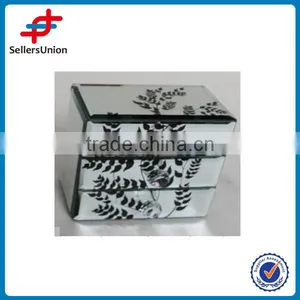 Multi-drawer and Flower Design Jewelry Box thumbnail-1
