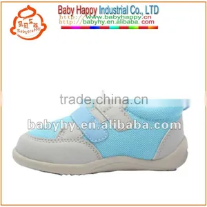Boy Sports Footwear thumbnail-1