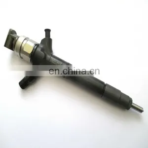 Diesel Engine Genuine Fuel Injector 23670-0r010 thumbnail-1