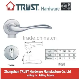 TH028:Trust 130mm Stainless Steel Hollow Door Handle With Escutcheon thumbnail-1