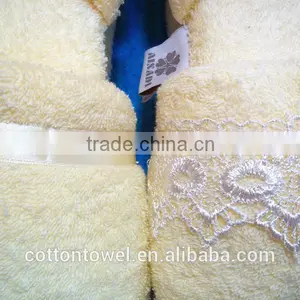 OEM Insole Material Massage Bath Shoes thumbnail-5
