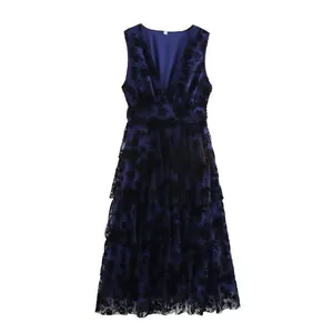 2025 European and American Style Spring Women's Plush V-neck Sleeveless Layered Cake Dress thumbnail-3