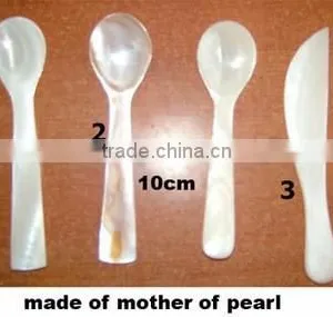 Caviar Mother of Pearl Spoon With High Quality thumbnail-4