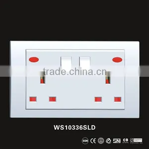 13A Double 3 Pin Socket With Switch and Light thumbnail-2