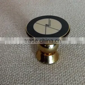2016 Quick Charge QI Standard Strong Magnet Auto Adsorption Wireless Charger Metal In-Car Holder Quality Choice thumbnail-5