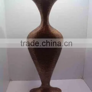 Aluminium Vase thumbnail-1