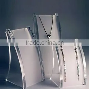 Modern Fashion Acrylic Ring Display Stand thumbnail-3