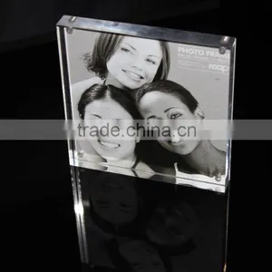 12mm Acrylic 5x7 Frame thumbnail-3