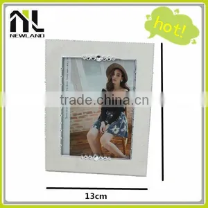 China Manufacturer Boy and Girl Photo Frame thumbnail-2