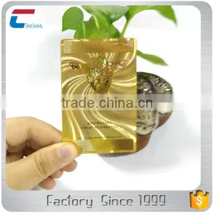 Unique Shading Engraved Gold Metal Business Card thumbnail-5