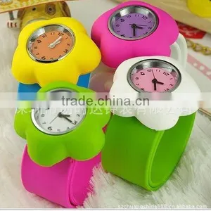 Kids Slap on Watch 2013 .silicone Watch ,slap Watch,watch for Kids thumbnail-1