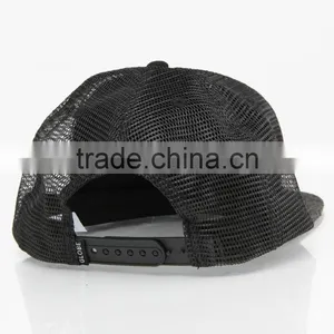5 Panel Embroidery Patch Flat Brim Custom Cheap Trucker Cap thumbnail-3