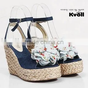 Women Fashion Sandals thumbnail-1