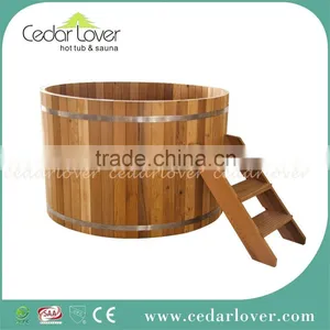 Cost-efficient Red Cedar Outdoor Wood Fired Hot Tub for Sale thumbnail-1